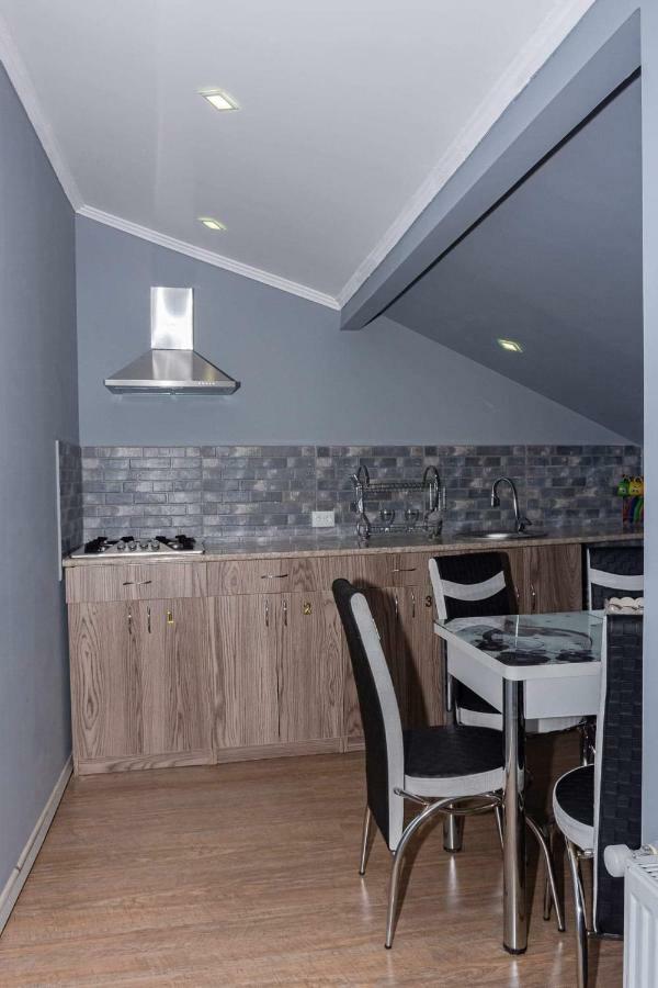 Shera Hotel Borjomi Luaran gambar